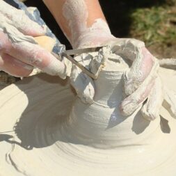 Ferienspaß - Kunst, Handwerk und jede Menge Spaß!